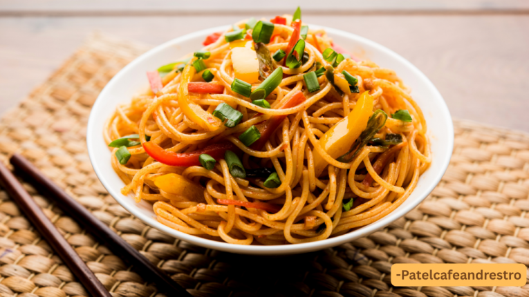 How to make Veg Hakka Noodles | street-style hakka noodles recipe
