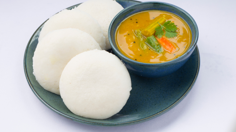 Idli Sambhar Recipe in Hindi | इडली सांभर रेसिपी - Patel Cafe and Restro