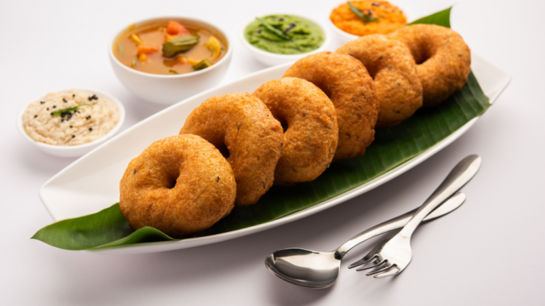Perfect South Indian Style Medu Vada Recipe